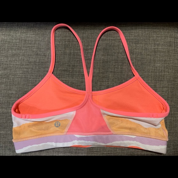 Lululemon sports bra - Picture 2 of 3